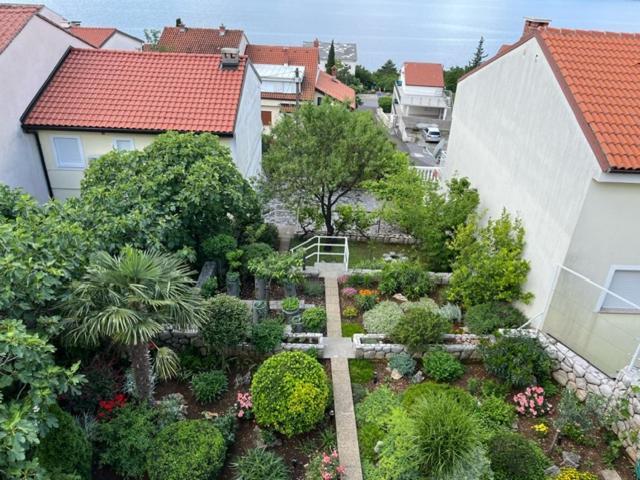 Apartman Laura Dramalj Quarto foto